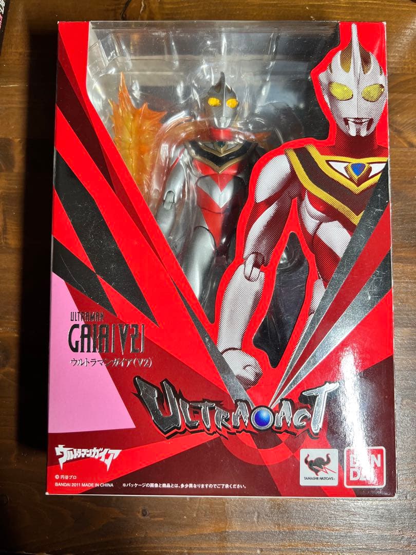 ウルトラアクト セット　カイザーベリアル ウルトラマンティガ　特典付き