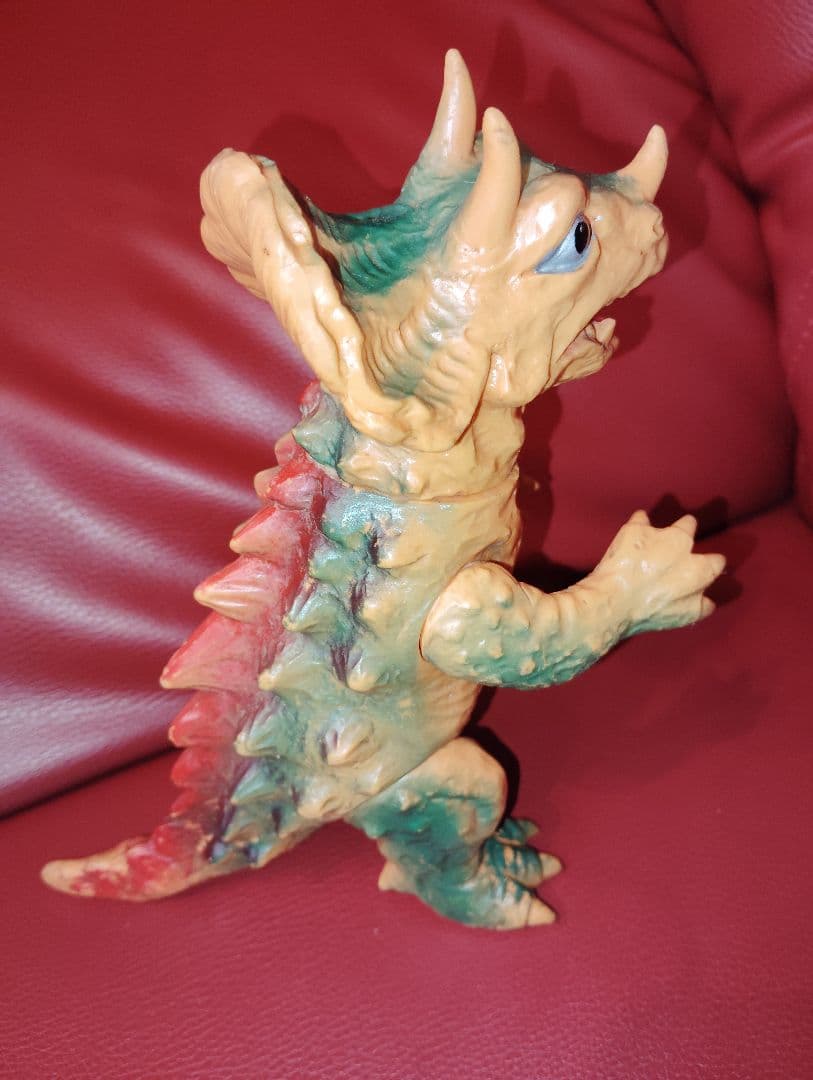 ま*さ様 激レア！ パチ怪獣　トリケラン 三浦トーイ 昭和レトロ 当時物 当時も