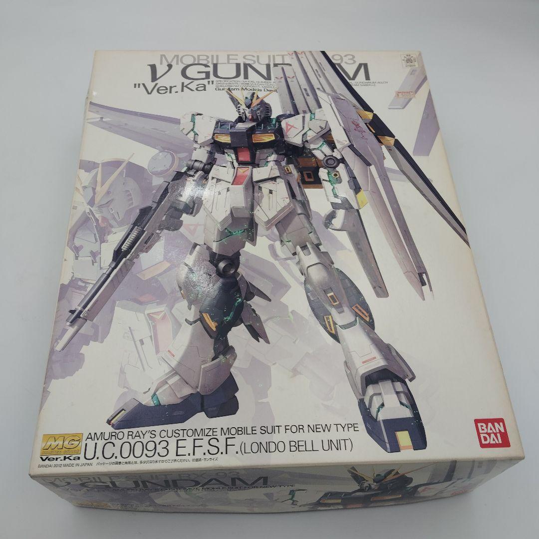 バンダイ MG RX-93 νガンダム Ver.Ka 1/100