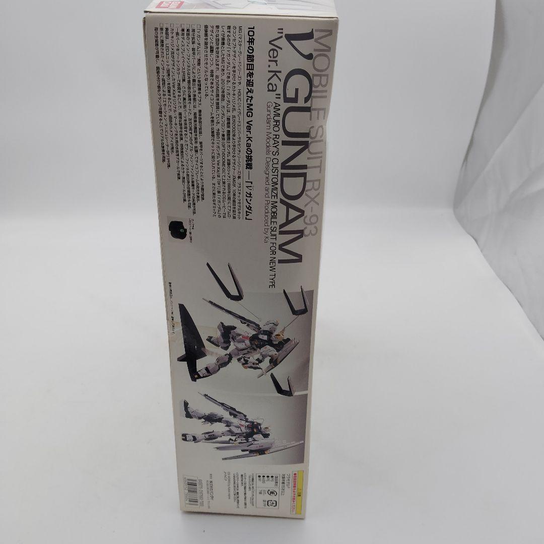 バンダイ MG RX-93 νガンダム Ver.Ka 1/100