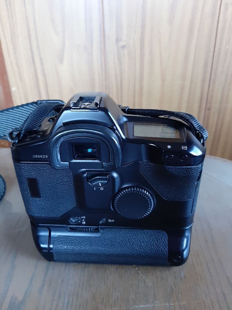 CANON EOS-1N 一眼レフ フィルムカメラ 中古品