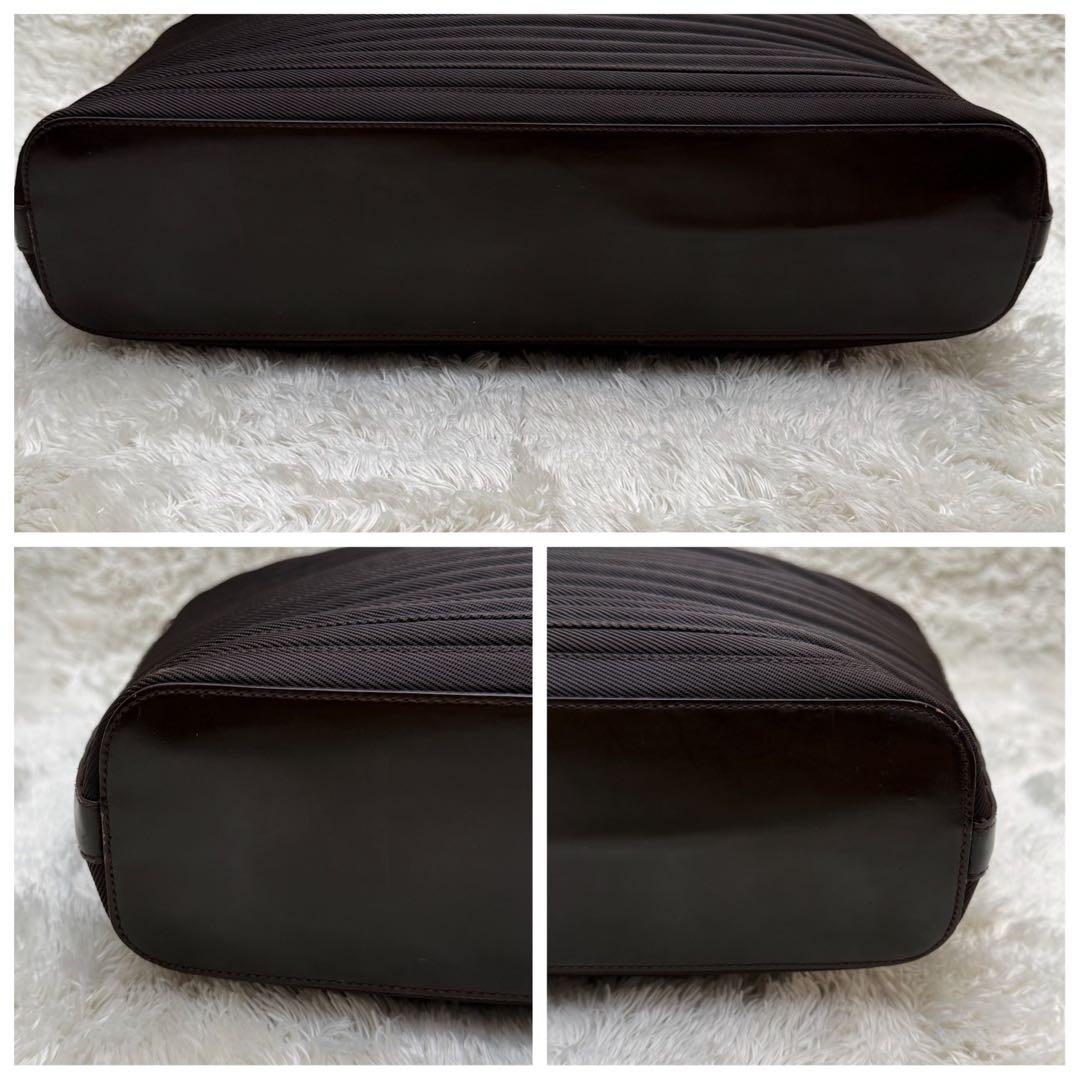 グッチ バンブー2way ショルダーバッグ ナイロン ダークブラウン A4可能