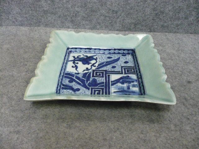伊万里 青磁 染付 窓絵 花唐草 角皿 [B31461]