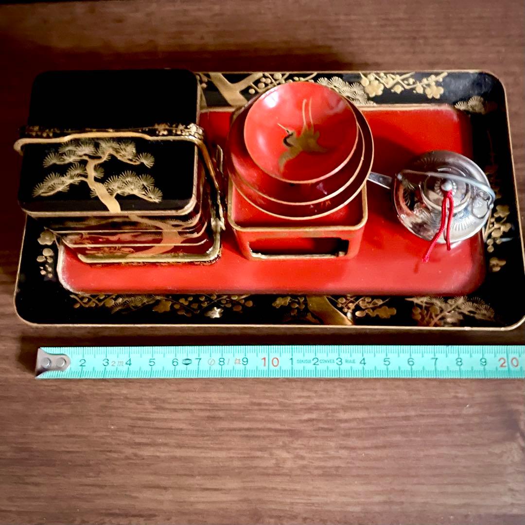 雛道具 蒔絵 重箱 屠蘇器セット ミニチュア 時代雛道具