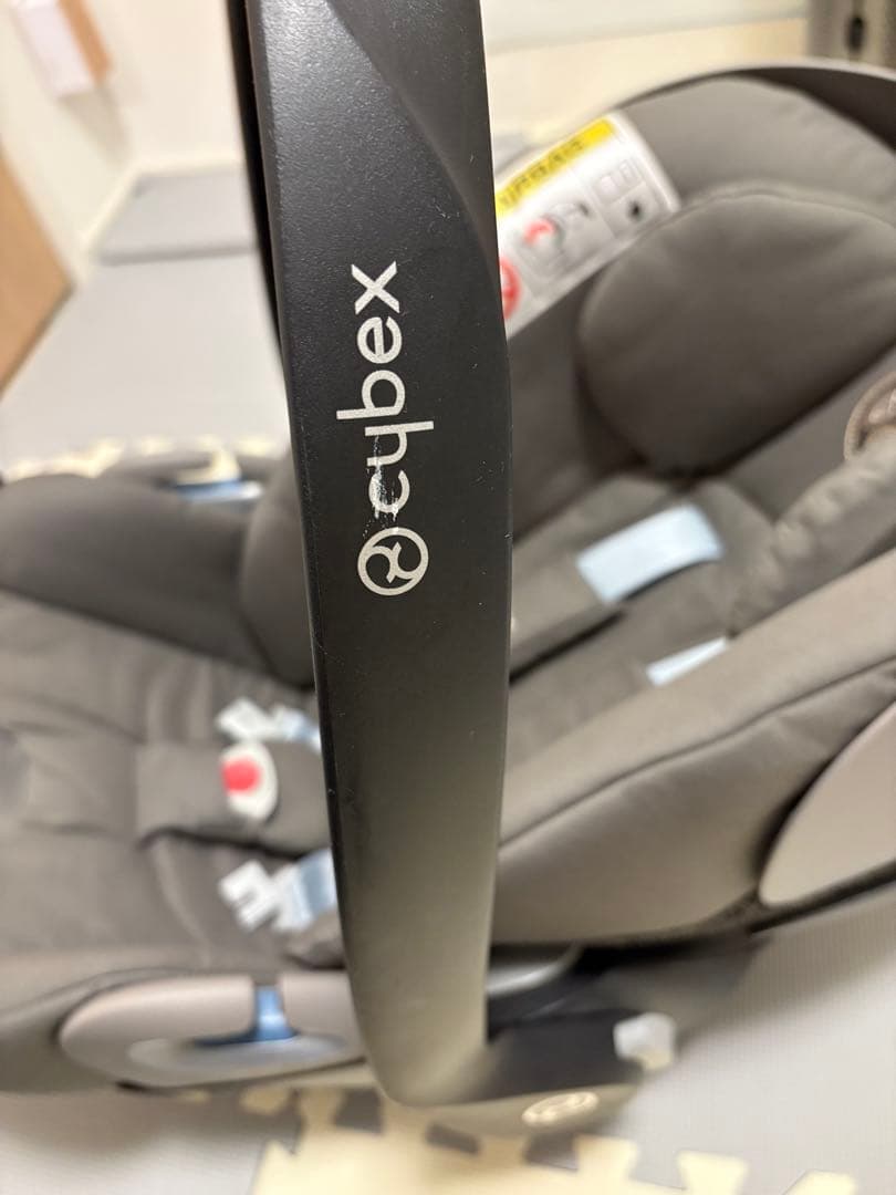 サイベックス　チャイルドシート　ベースZ カーシートアダプター2 3点セット