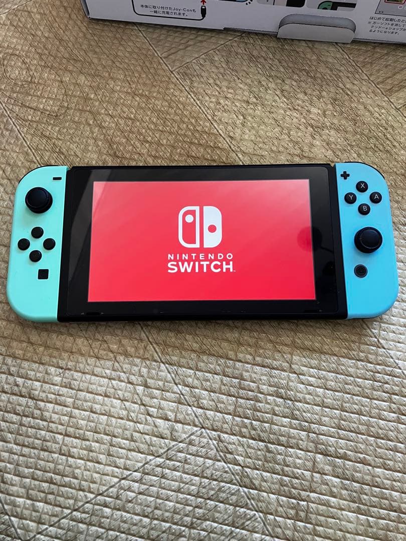 Switch あつまれどうぶつの森セット　SDカードと携帯ケース付き