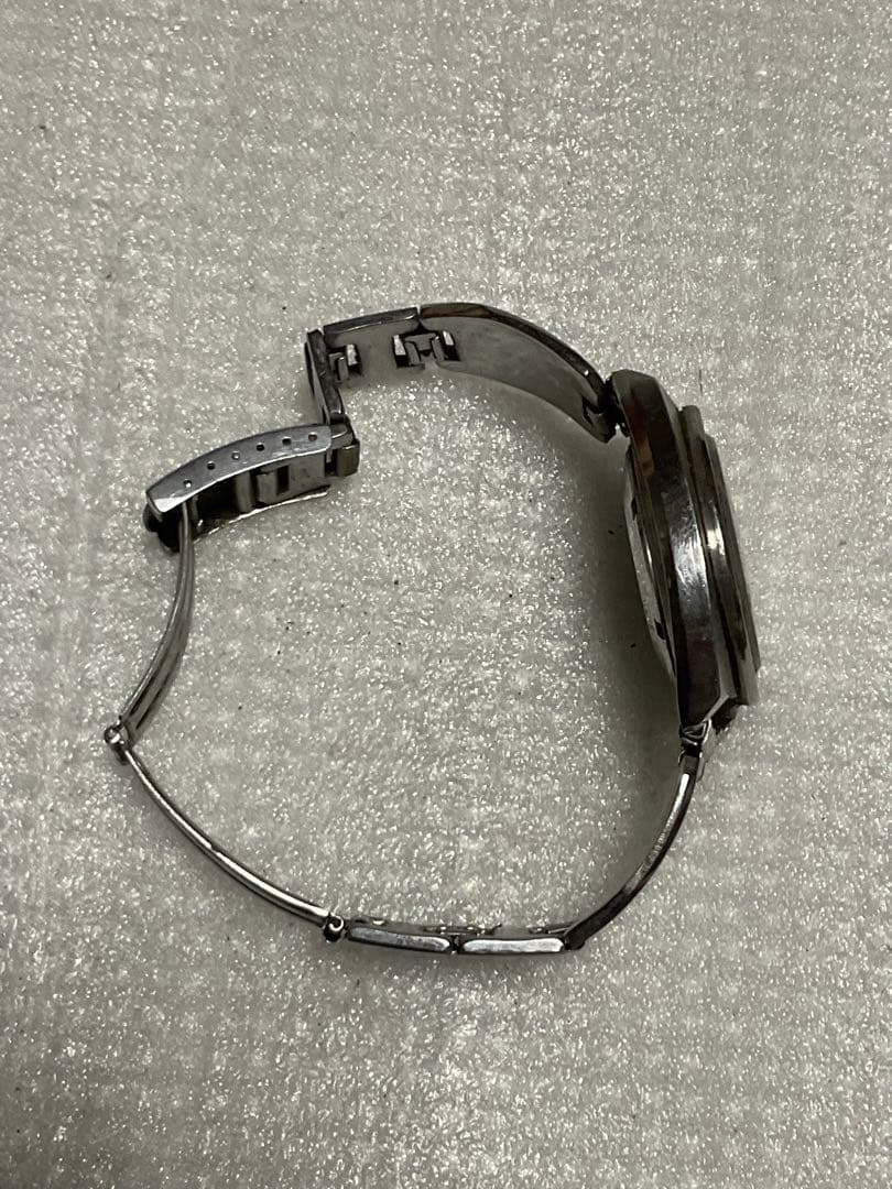 SEIKO／SPORTS WARTH70【文字盤の剥がれあり　不動品】。