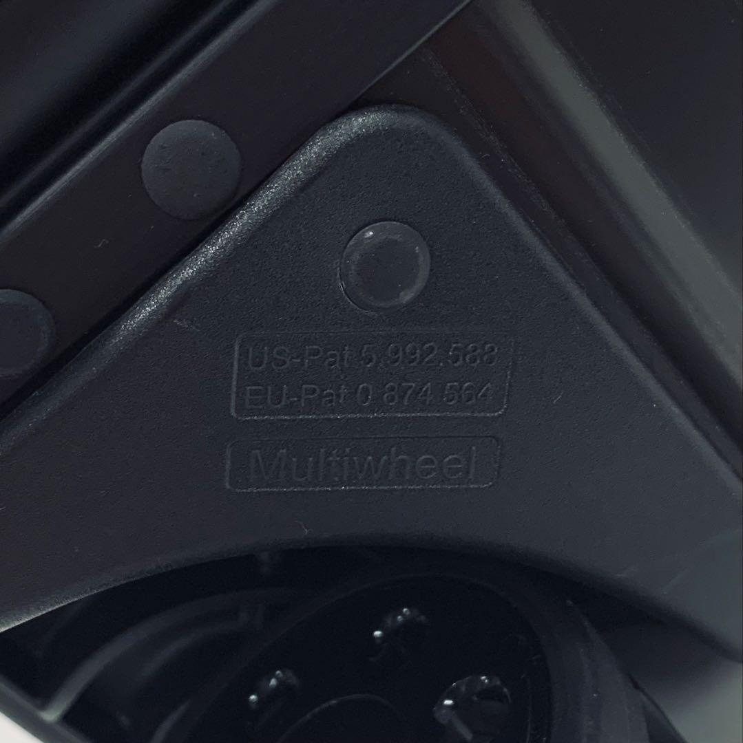 H*R様 【未使用】RIMOWA × MONCLER トパーズ ステルス スーツ