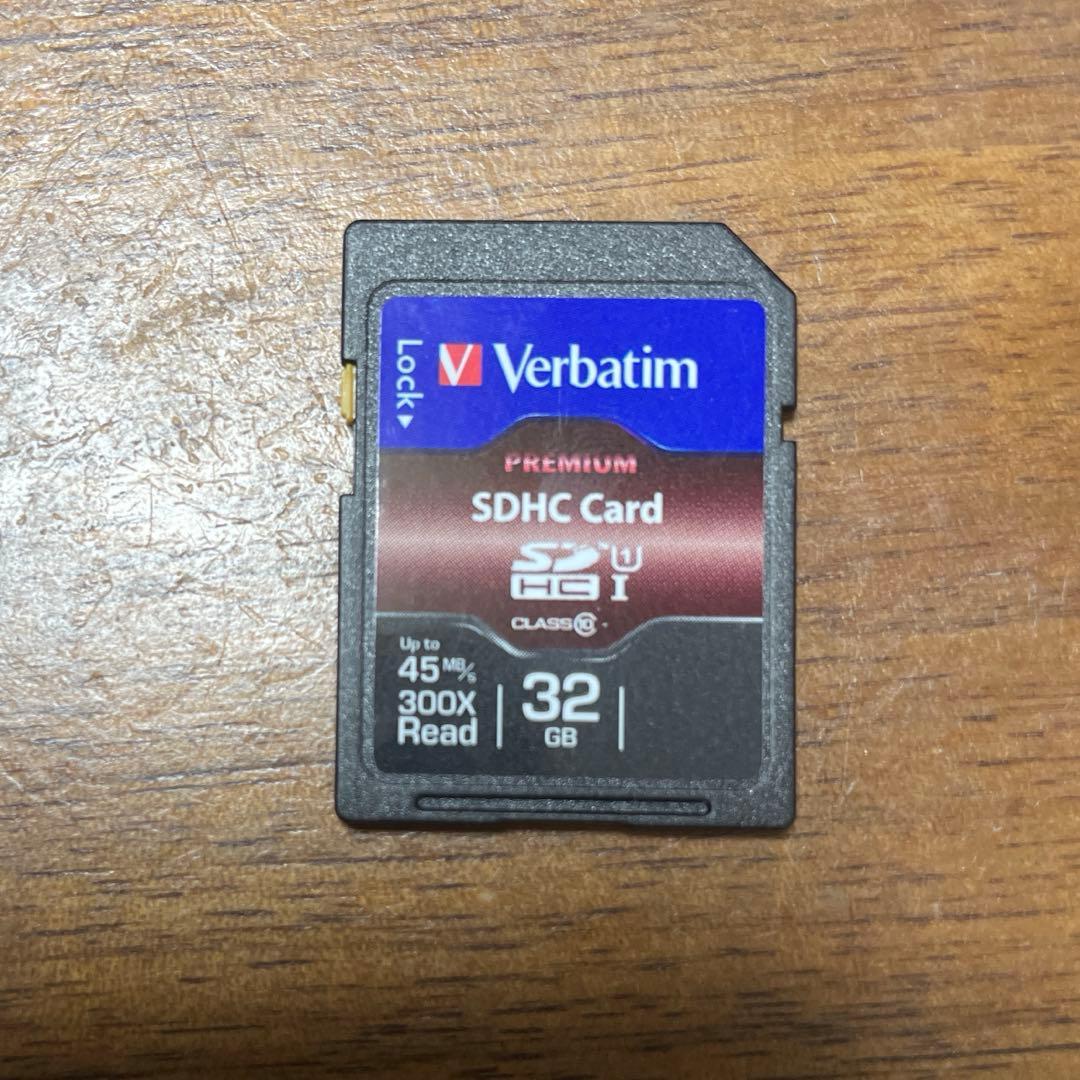 Nikon D5100 美品 フルセット レンズ3本＋32GBカード