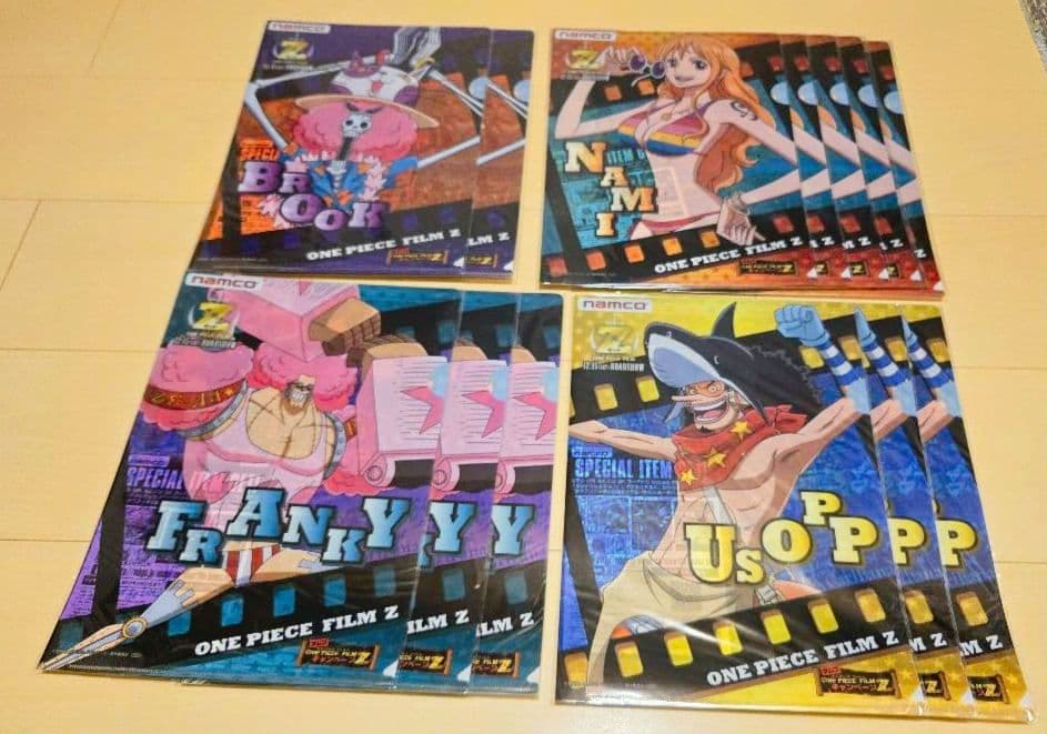 ONE PIECE☆ワンピース★ファイル•ノート▪︎ボールペン▪︎ステッカー