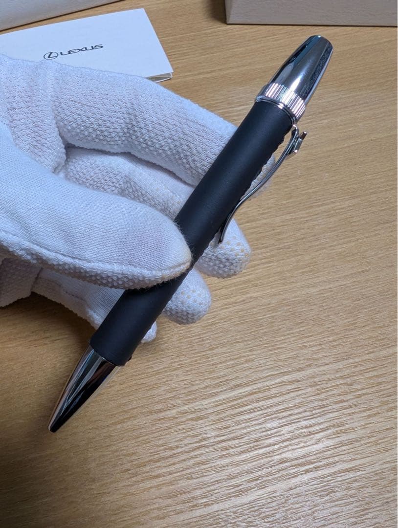 ＊お値下げ＊【未使用品】LEXUSコレクション「ボールペン(レザー)」