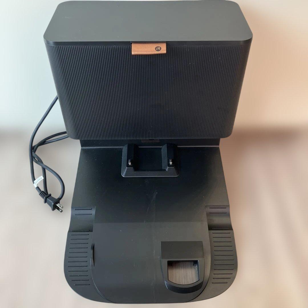 ルンバ　iRobot Roomba j9+ 本体とClean Base