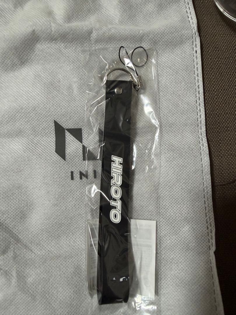 INI OFFICIAL LIGHT STICK Ver.2 ペンライトセット