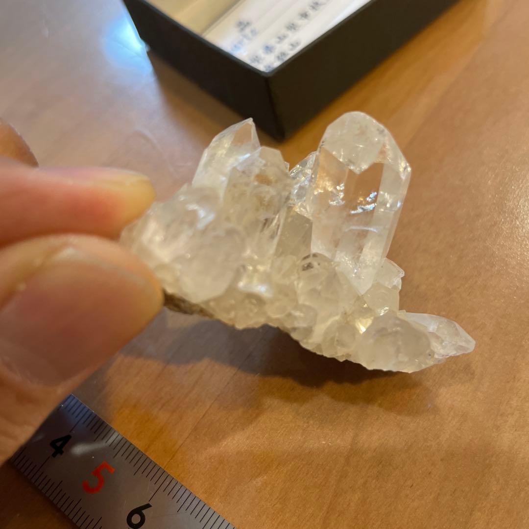 【国産鉱物】水晶クラスター　山梨県　乙女鉱山産