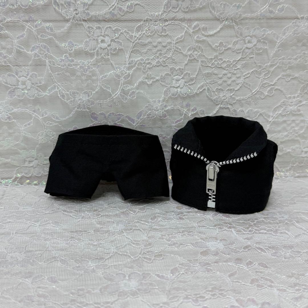 ようちん様　はぴぬい　ぬい服　キンプリ　モノクロコーデ