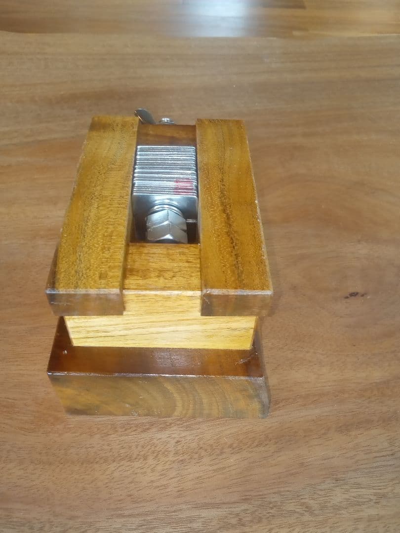 ラウハラ専用アイテム\"キューブ君ミニカッター”　ミディアム