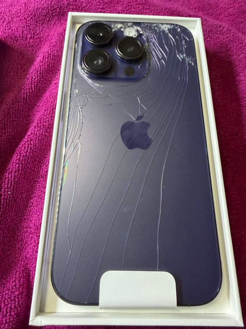 iPhone14pro 256GB パープル　背面割れ有 不具合無し修復歴無し