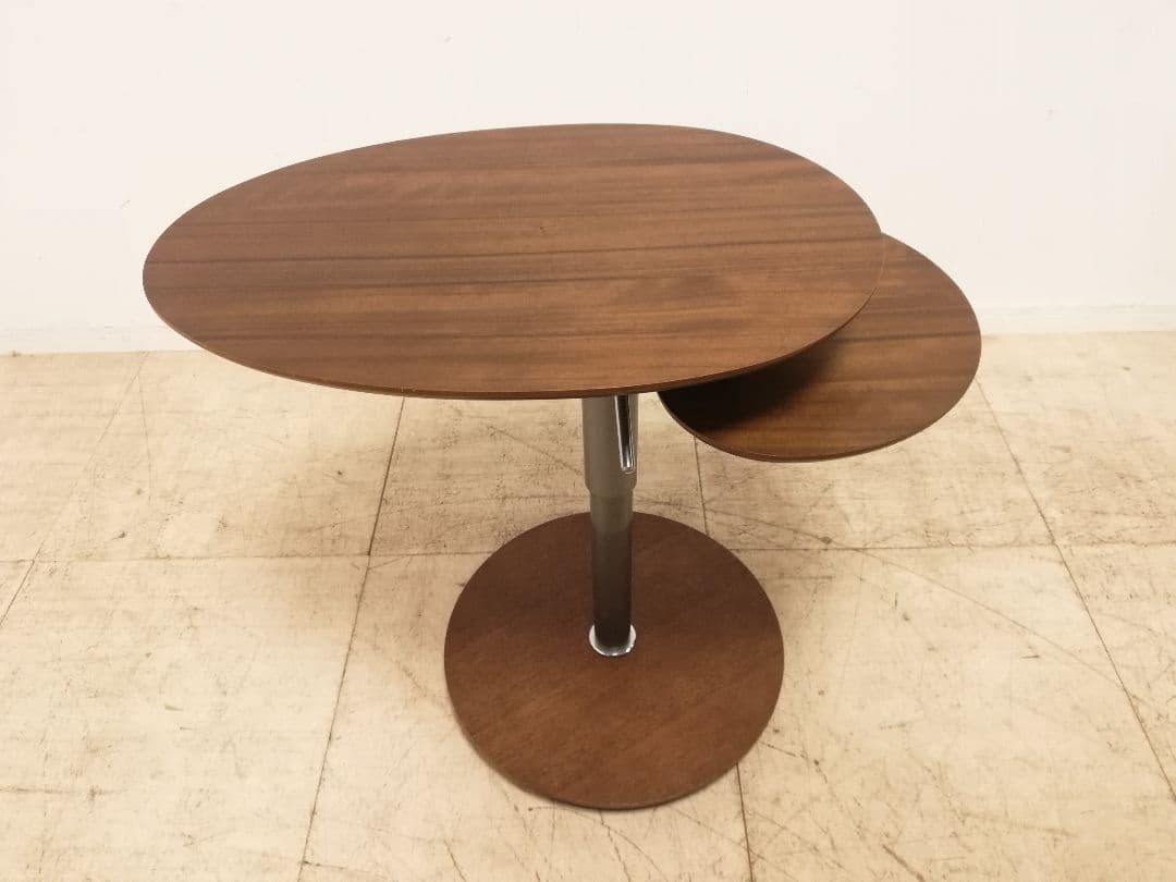 モデルルーム展示品 カリモク家具 ウォールナット 昇降式サイドテーブル