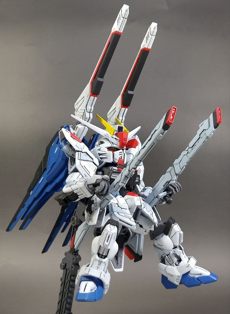 MGSD フリーダムガンダム 改修 全塗装 完成品