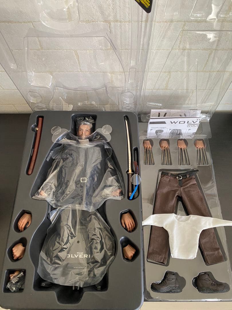 ウルヴァリン サムライ HOT TOYS ホットトイズ ムービーマスターピース