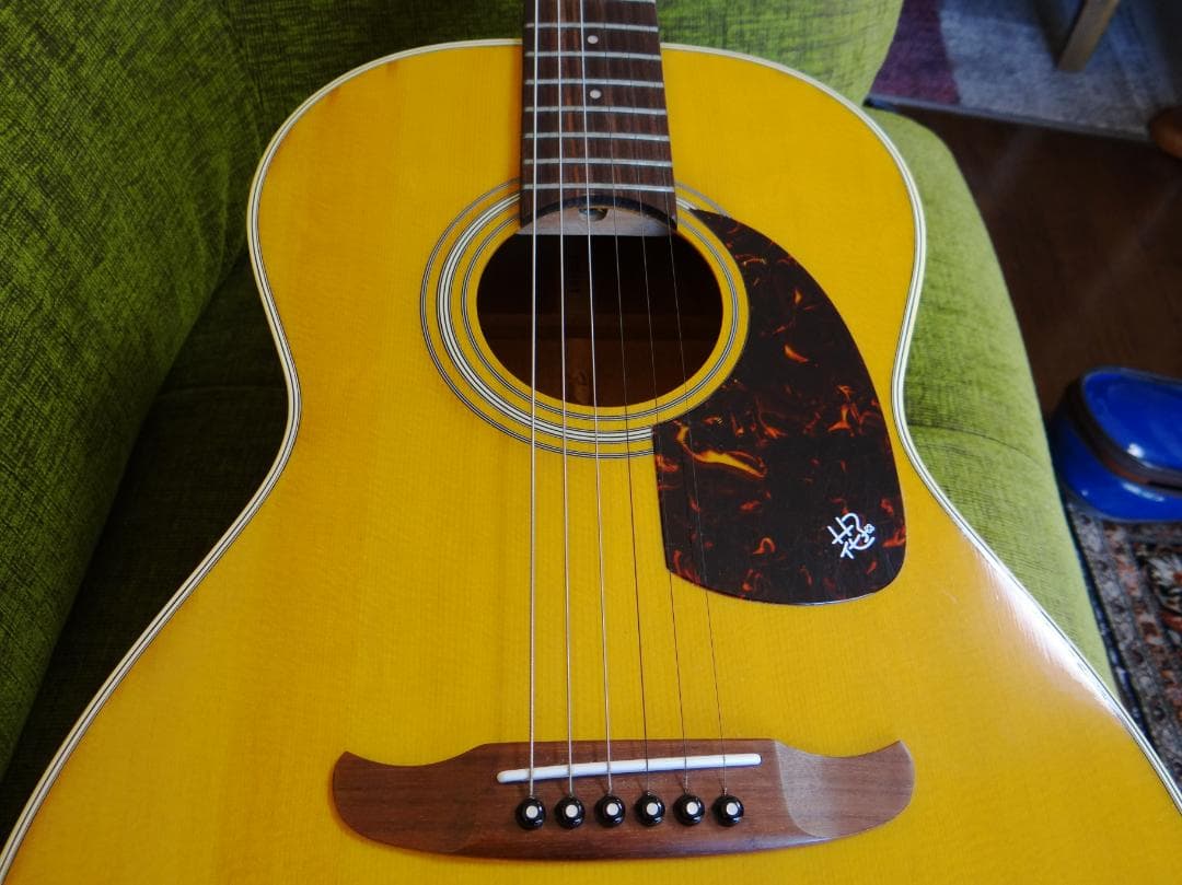 Fender CATALINA アコースティックギター 花子