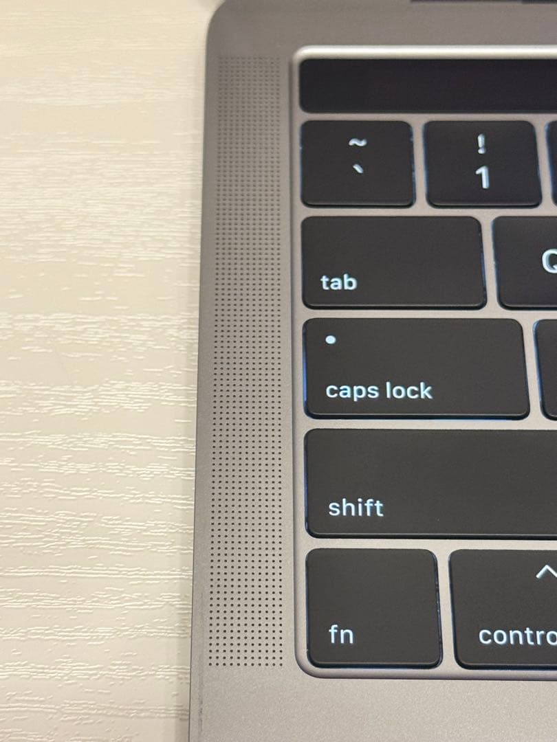 【バッテリー状態良好】MacBook Pro/ i5 / 8GB/ 256GB