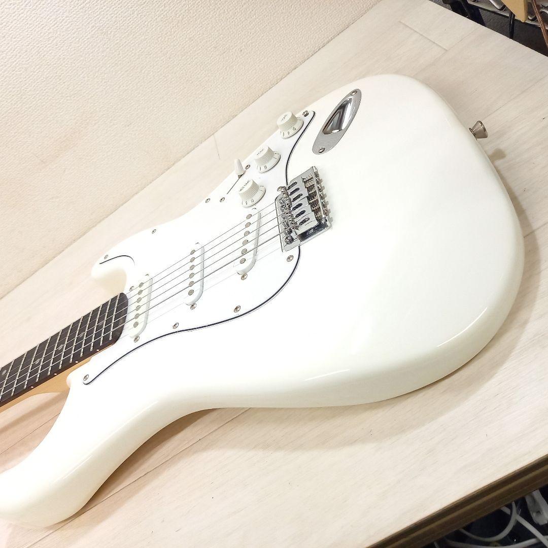 美品◎PLAYTECH ストラトキャスター ホワイト 白 セット1付属