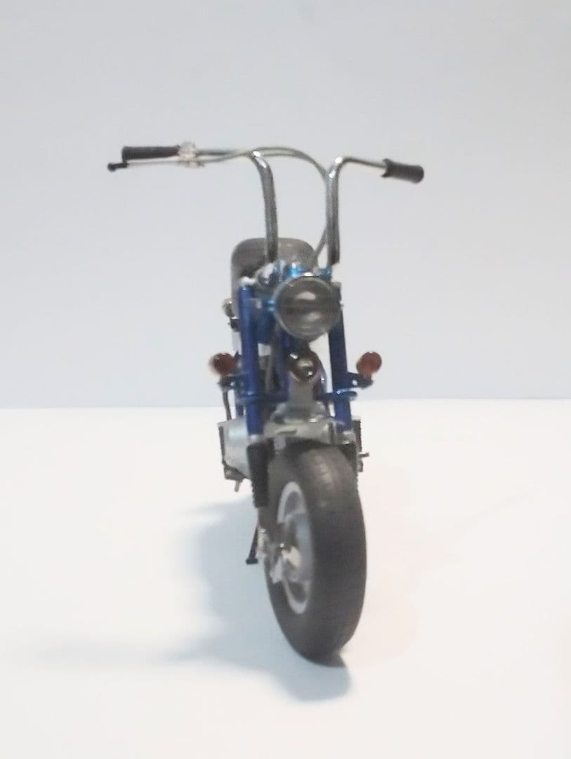 【新品】エブロ 1/10 ホンダモンキー Z50Z