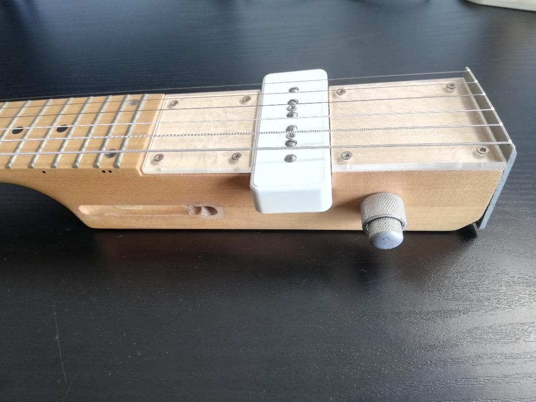 MiniSter トラベルギター