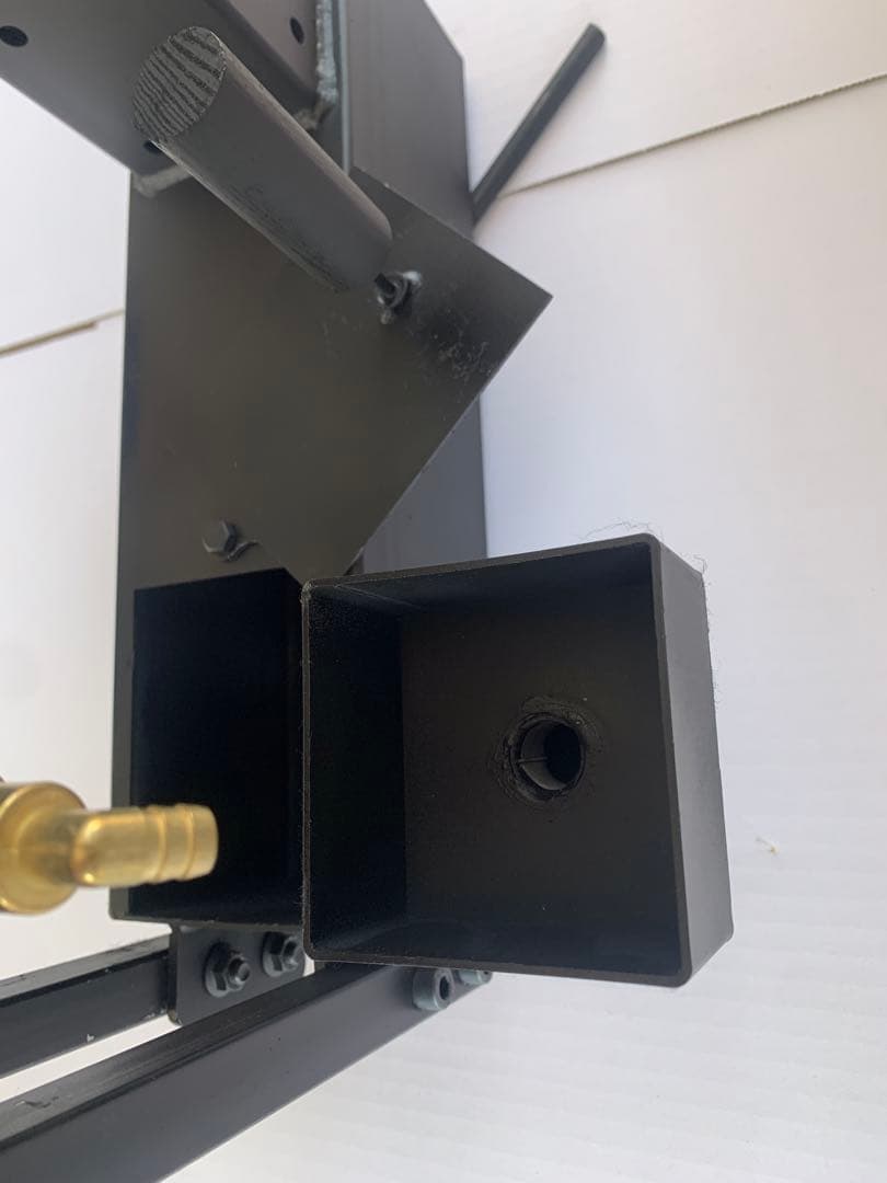 廃油ストーブ　高品質・高効率 ロケットストーブ　オイルタンク付き