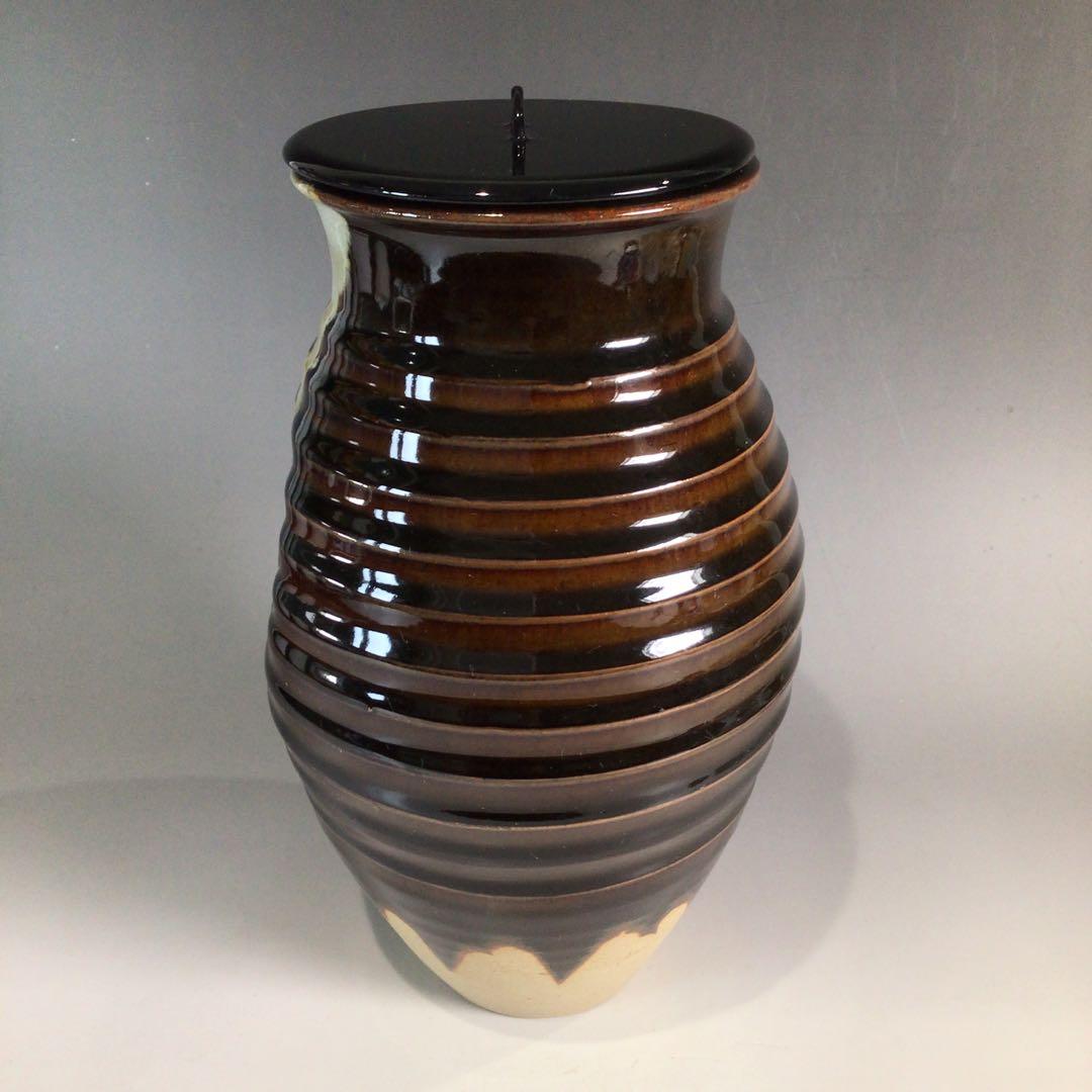 Ｐ２０５　水指　『阿漕窯造』『蘆瀑写水指』　共箱　茶道具