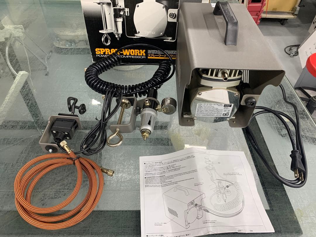 タミヤ　スプレーワーク　パワーコンプレッサー　中古