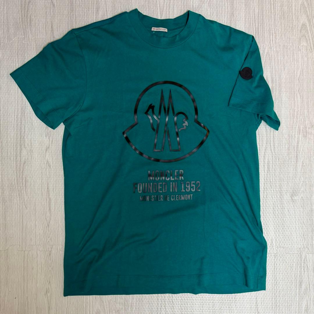 Moncler グリーン Tシャツ 1952
