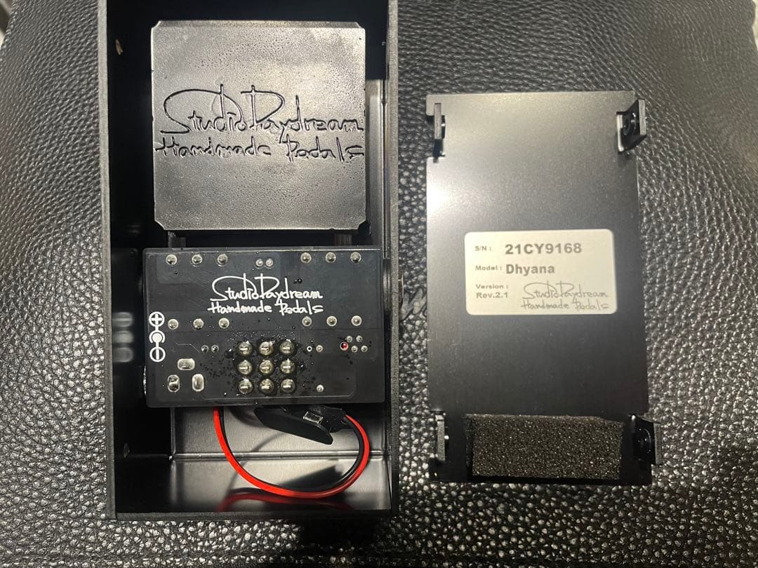 ギター Studio Daydream Dhyana