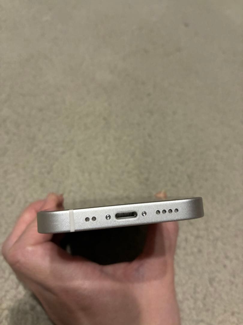 美品　iPhone 13mini スターライト128GB本体 バッテリー交換済み