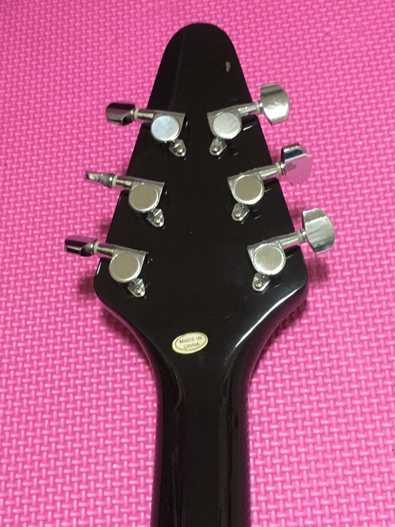 エレキギター フライングV 楽器 Photogenic flying V 黒白