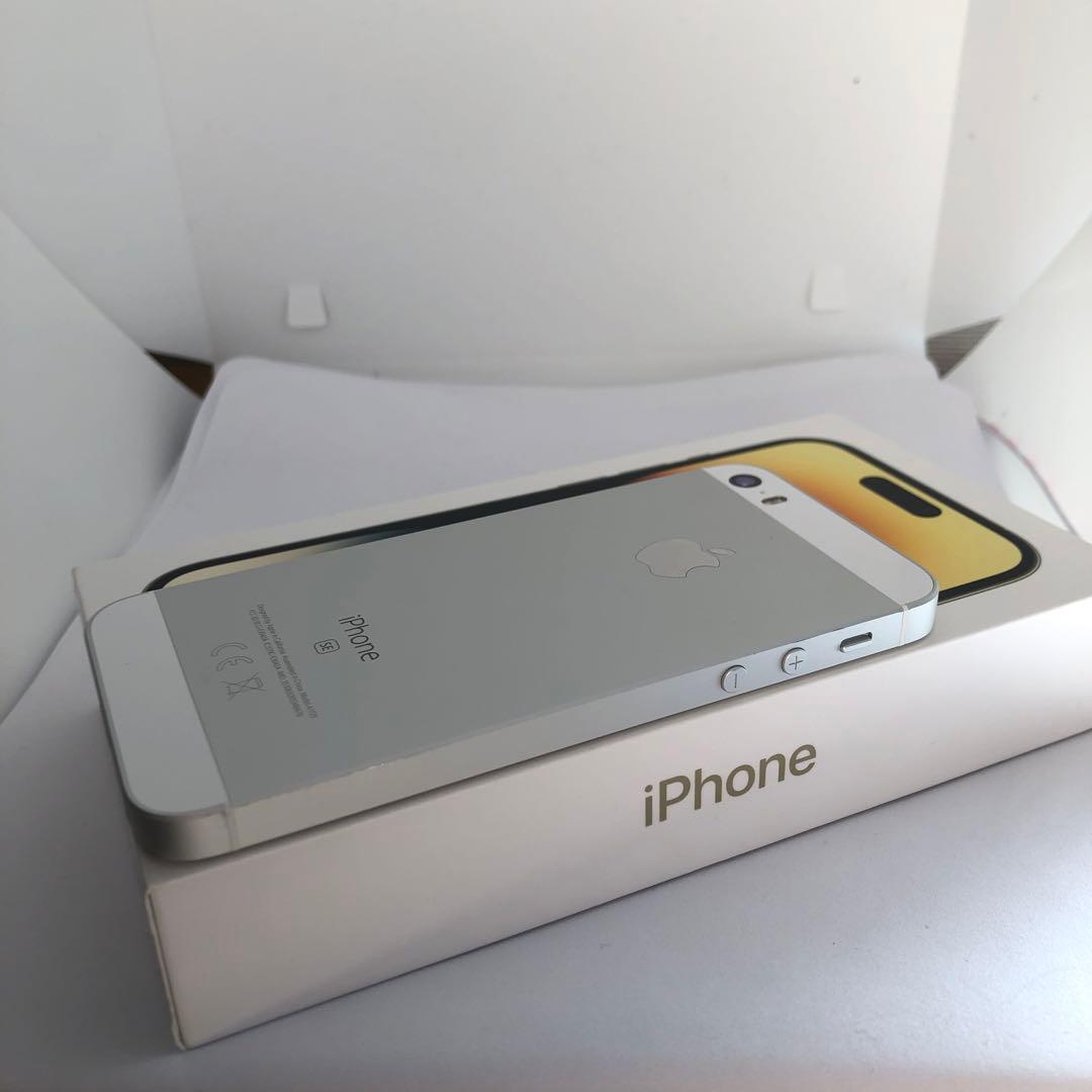 【すぐ発送】iPhone SE 32GB SIMフリー