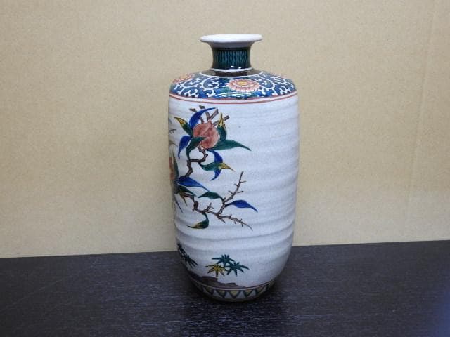 九谷焼　桃・鳥　吉田屋写　花瓶　MA320