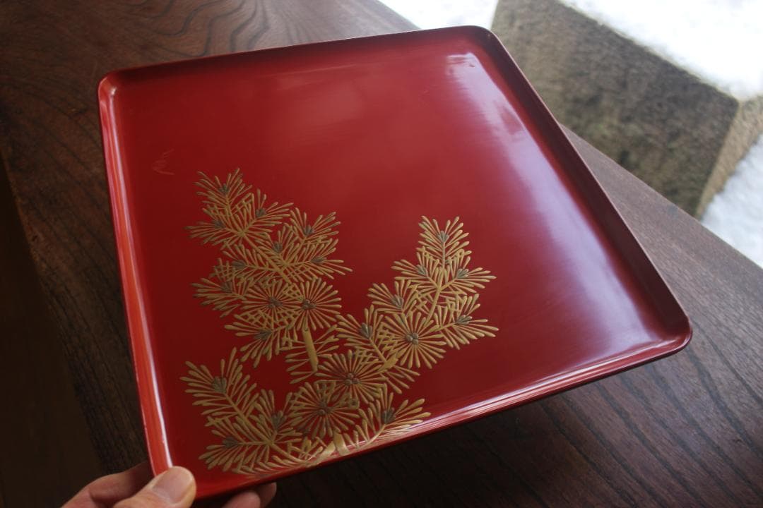 デッドストック！時代朱漆に優美な松蒔絵の映える小ぶり膳（検輪島塗お膳お盆懐石盆