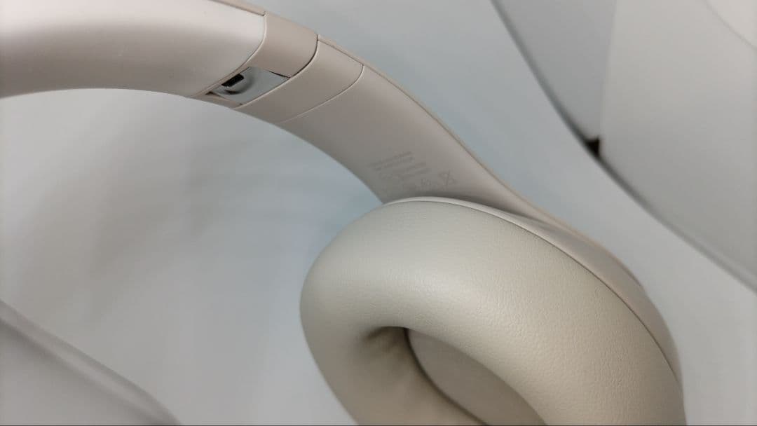 【美品♪】Beats Studio Pro サンドストーン ビーツスタジオプロ