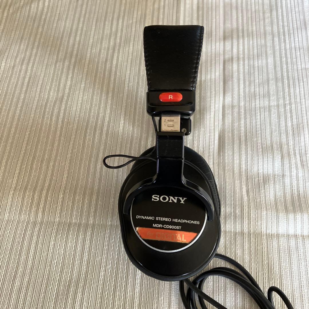 SONYヘッドフォンMDRーCD900ST