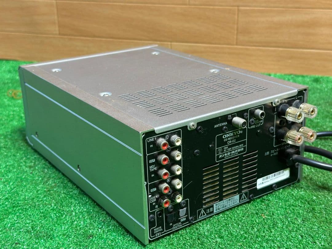ONKYO オンキヨ― CDプレーヤーCR-D2デジタル