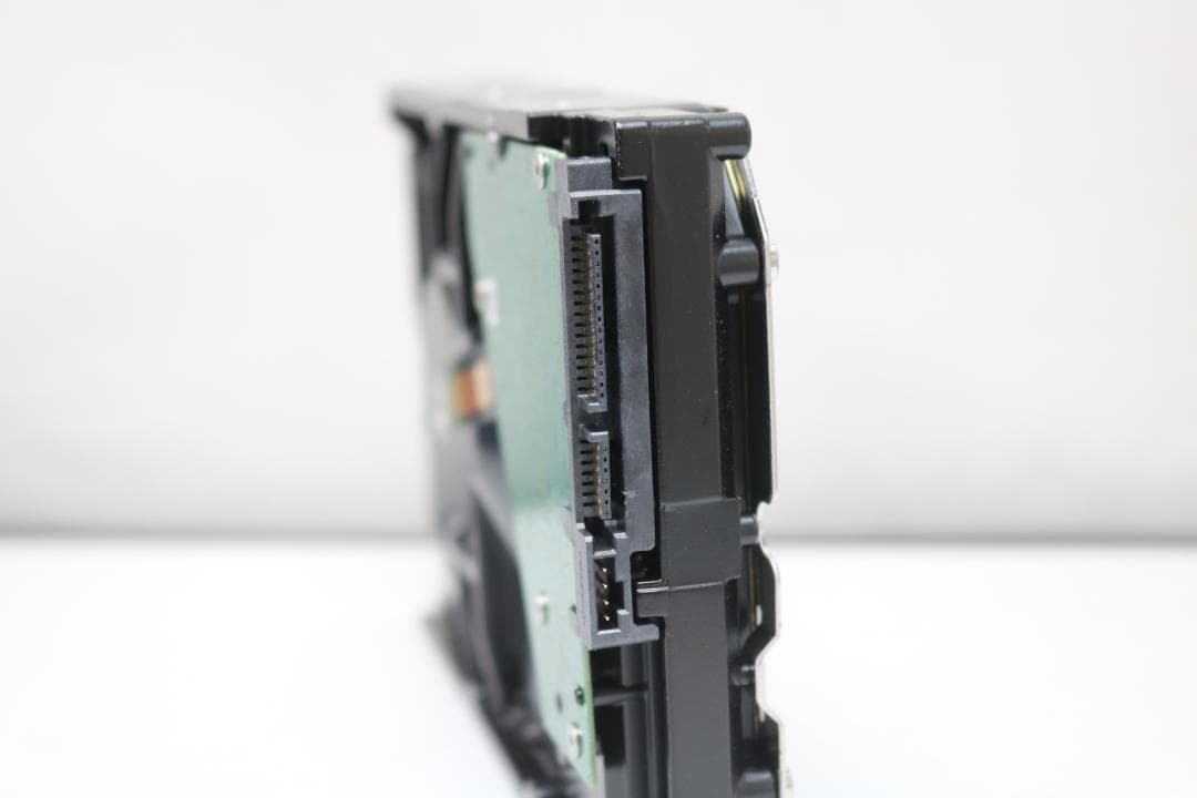 8TB HDD ST8000DM004-2CX188 15時間程度　美品