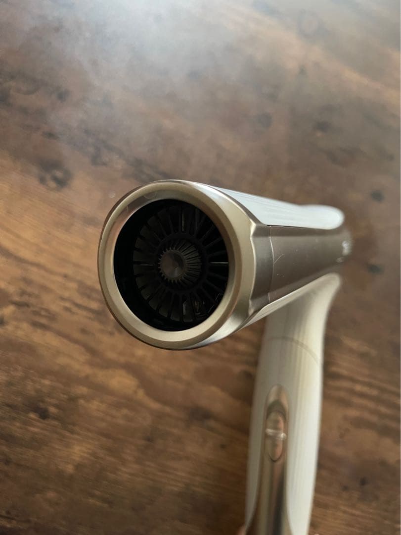 リファ ビューテック ドライヤー スマートダブル