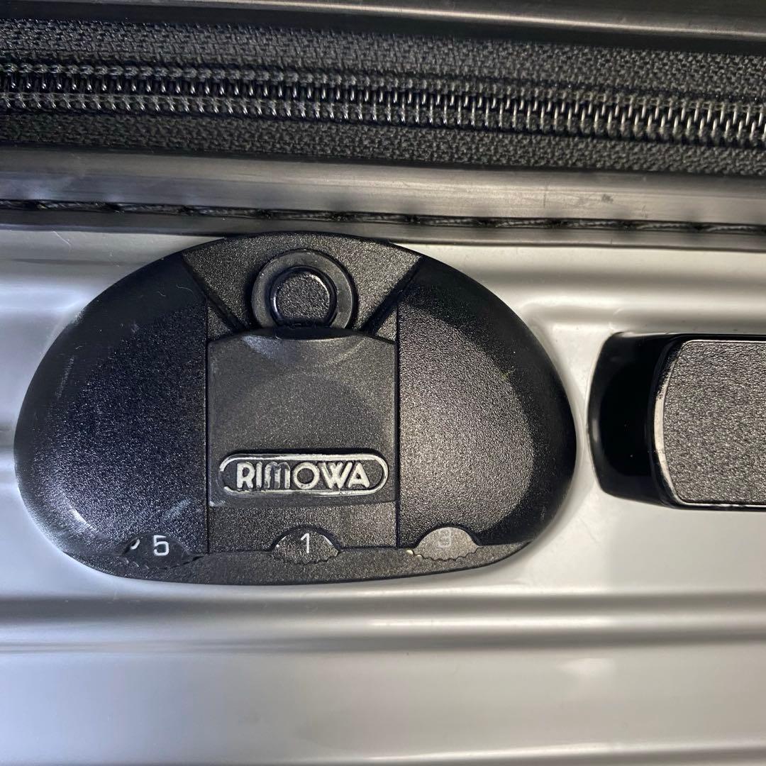 【特価品】RIMOWA キャリーケース　SALSA サルサ　シルバー