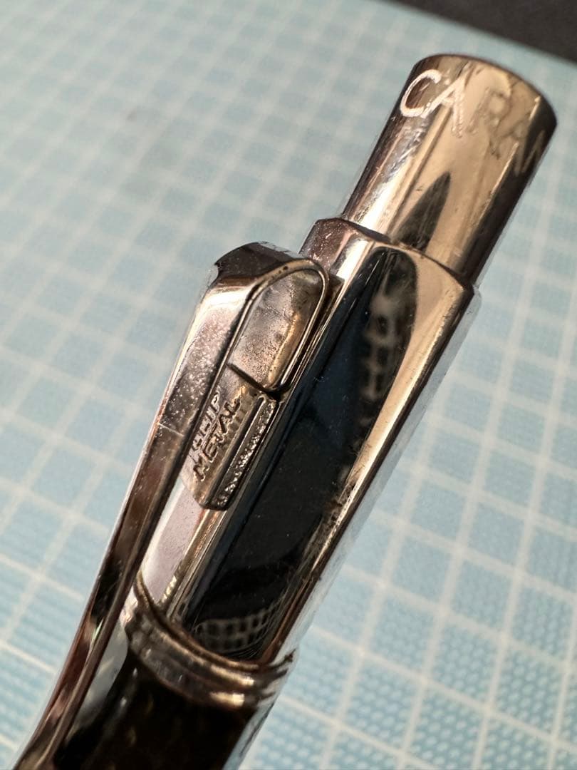 CARAN D'ACHE バリアス カーボン3000 ボールペン