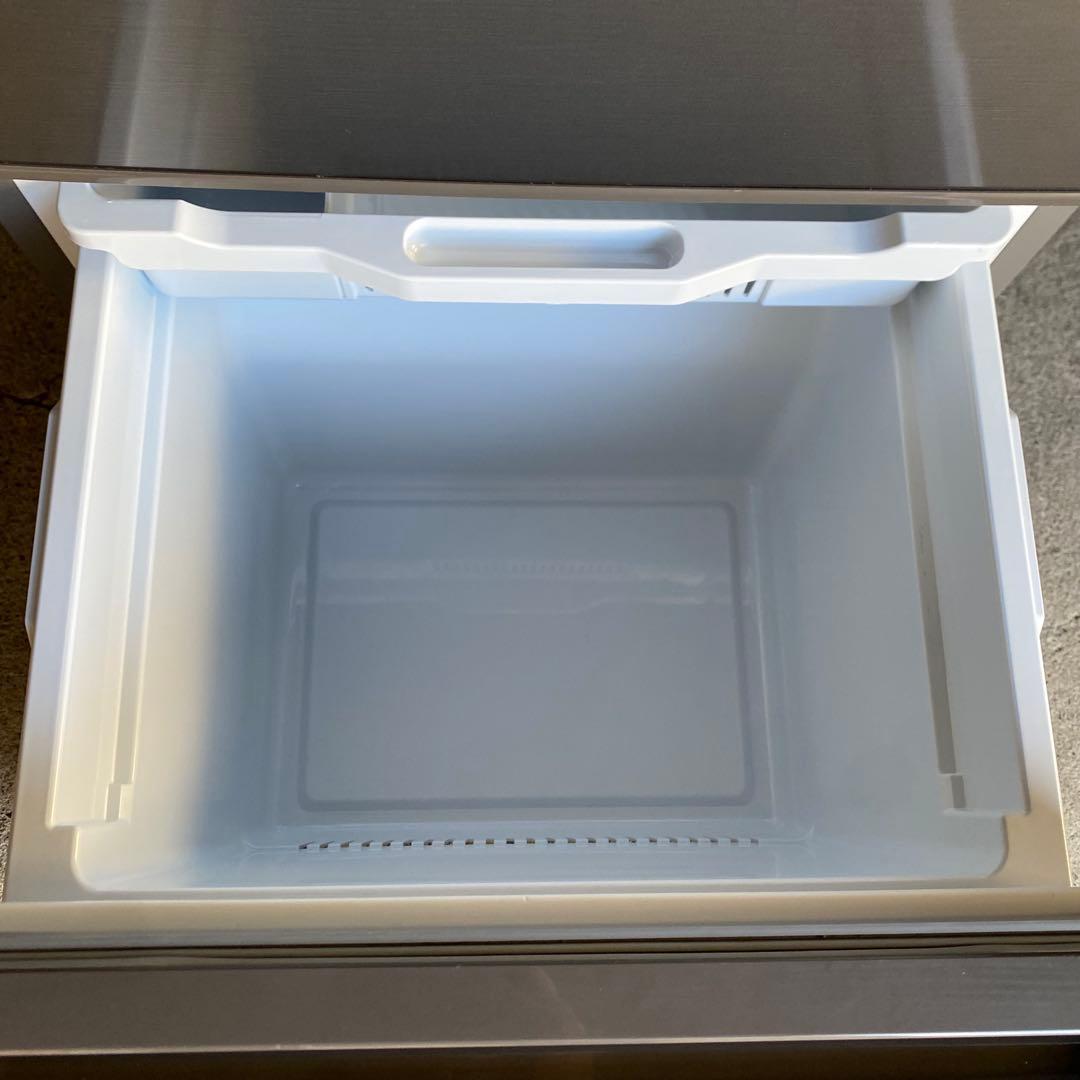 2023年製 ハイセンス 282L 3ドア冷蔵庫HR-D2802S