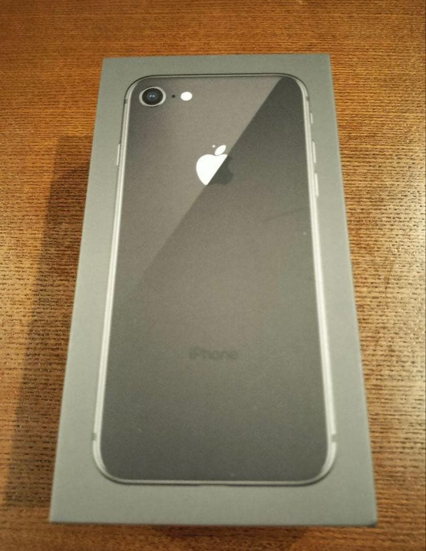 Apple iPhone 8 64GB SIMフリー