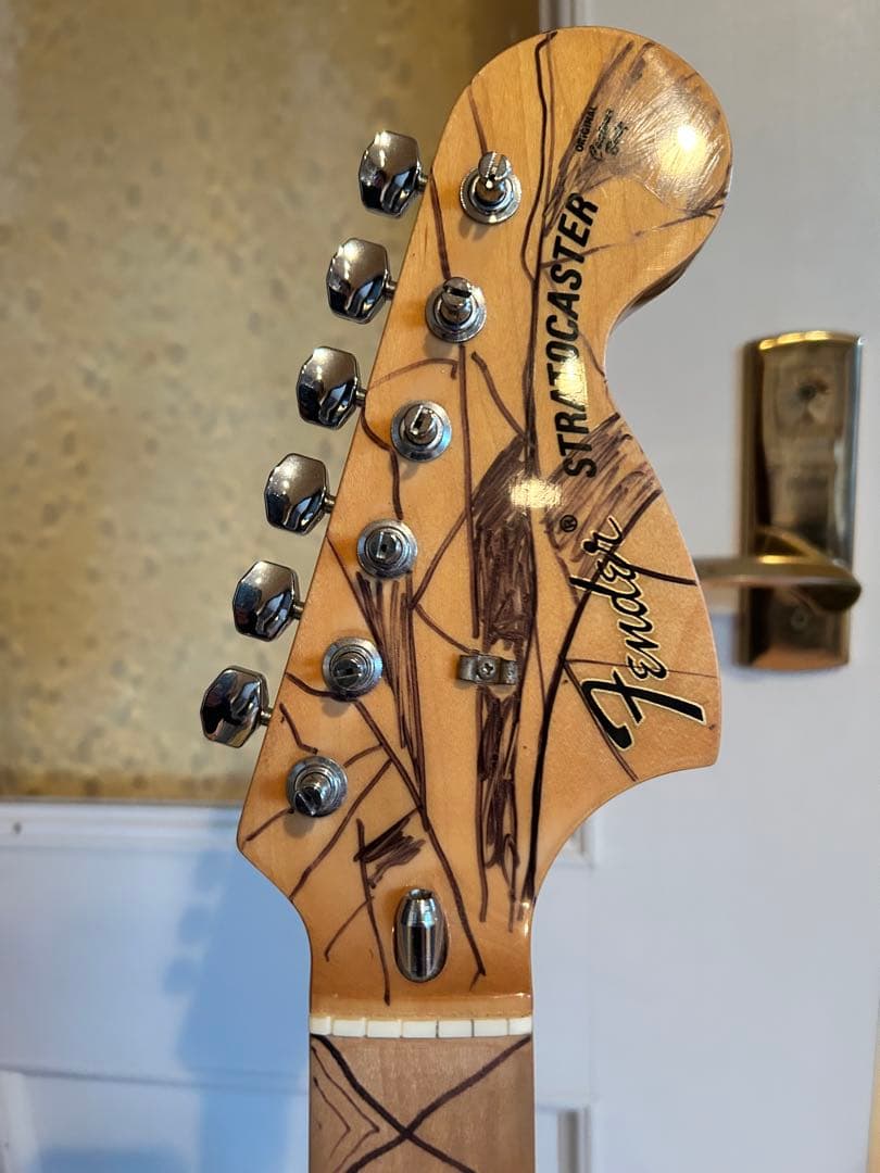 Fender japan Stratocaster 最終値下げ