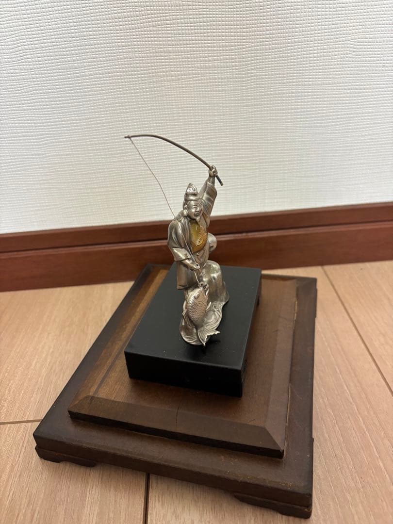 純銀製 恵比寿様 置物 ガラスケース・共箱付 縁起物 七福神